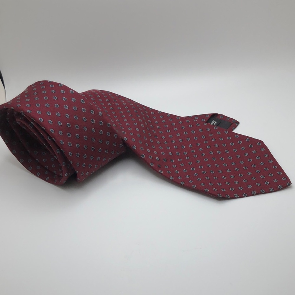 Brittany LTD English Silk Tie Floral Medallion Print Burgundy Background VTG